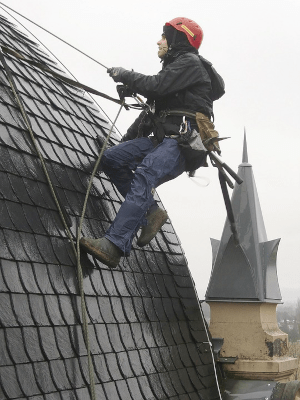 how to maintain tile roof in scottsdale