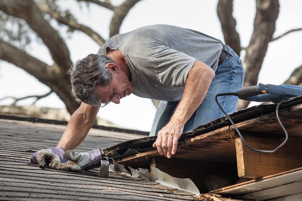 Never DIY Your Roof Repairs